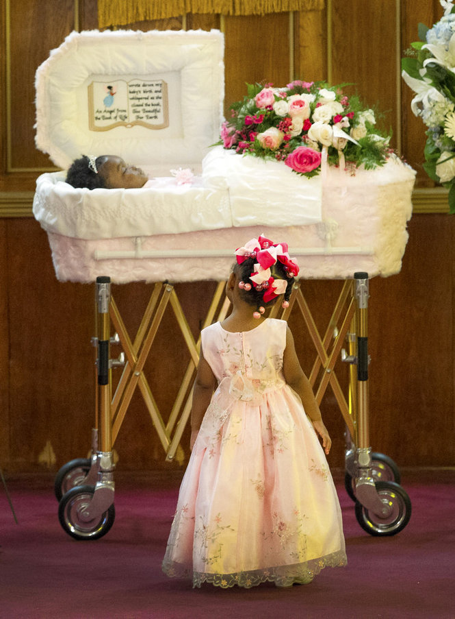 left eye funeral pictures